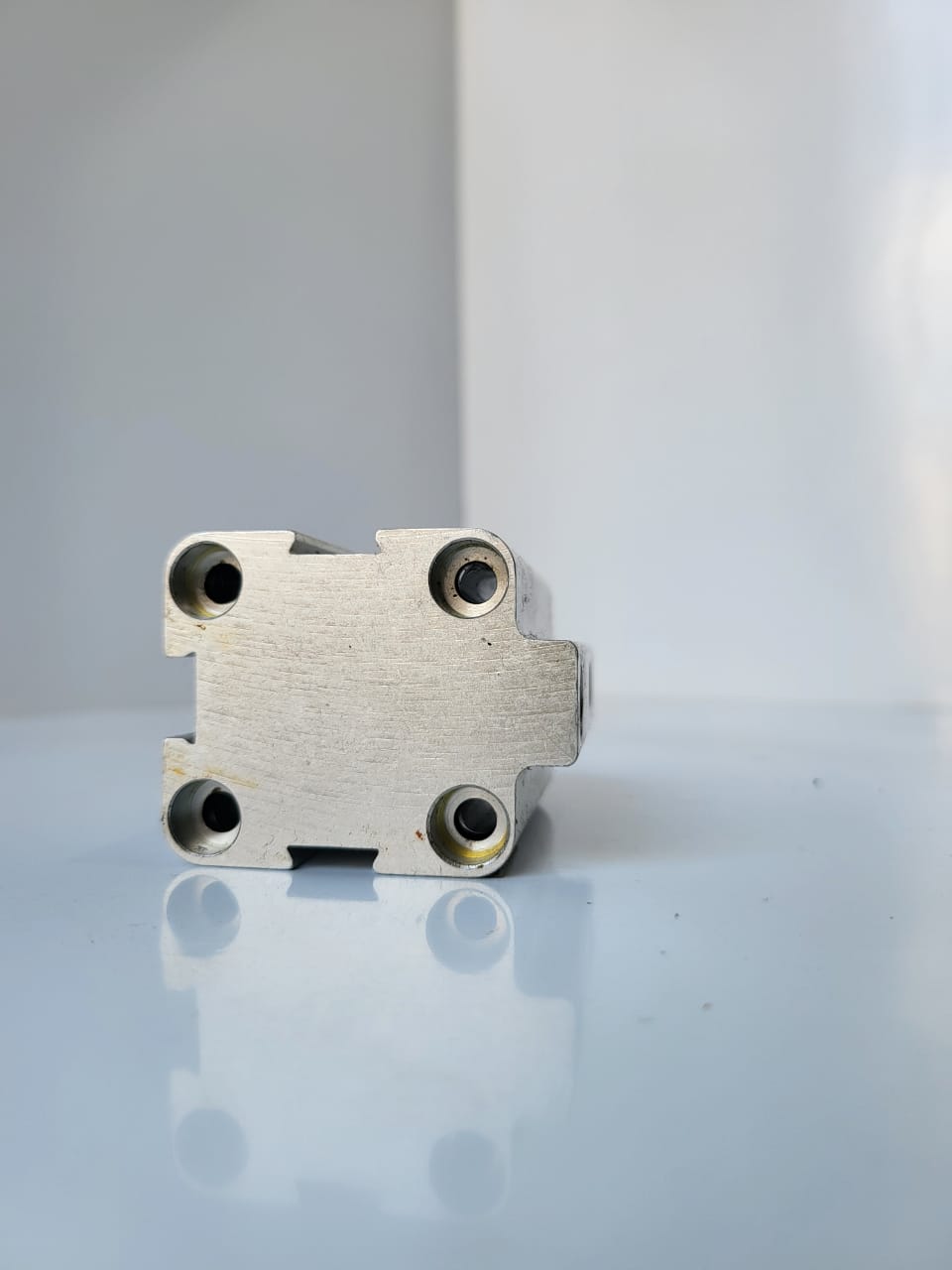 بستم فيستو ADVU-32-25-A FESTO