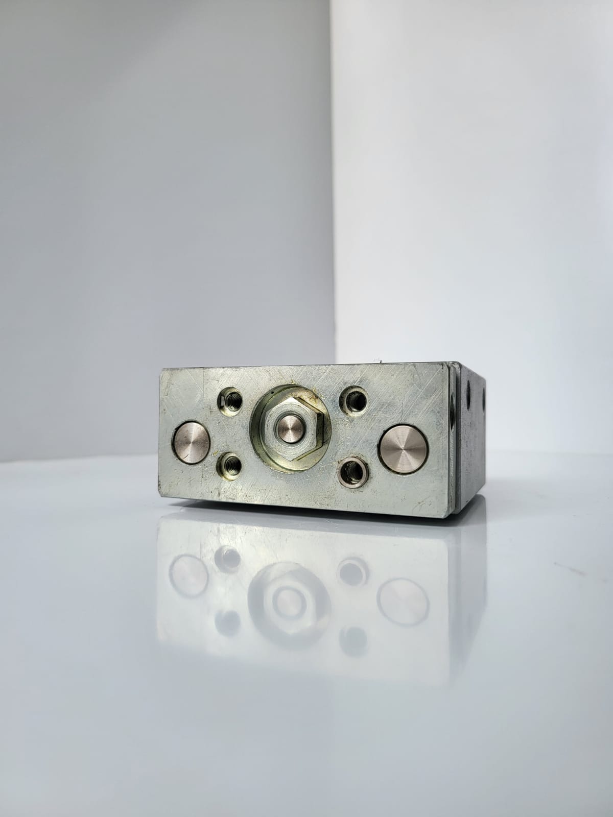 بستم فيستو DFM -25-30-P-A-GF FESTO