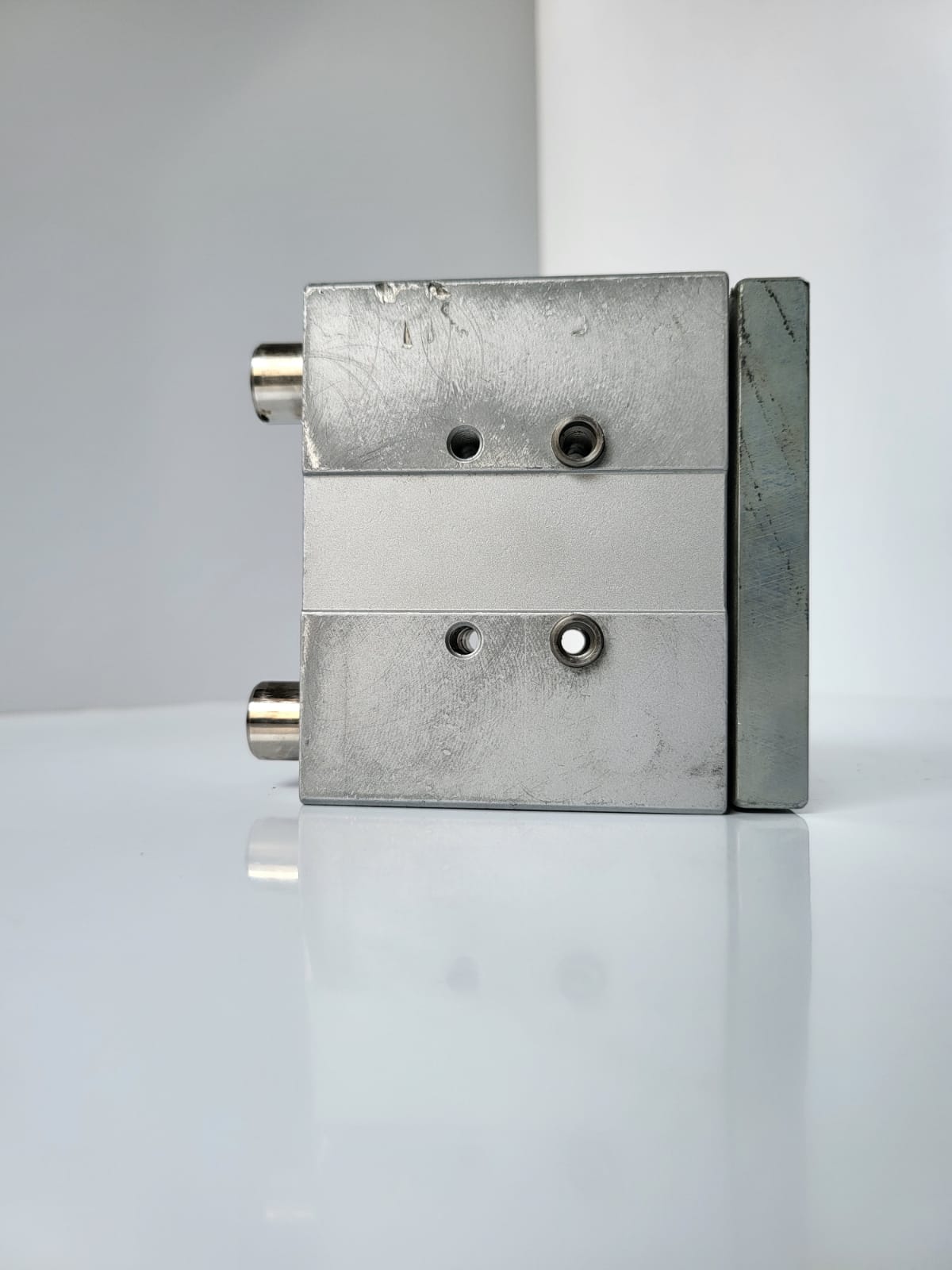 بستم فيستو DFM -25-30-P-A-GF FESTO