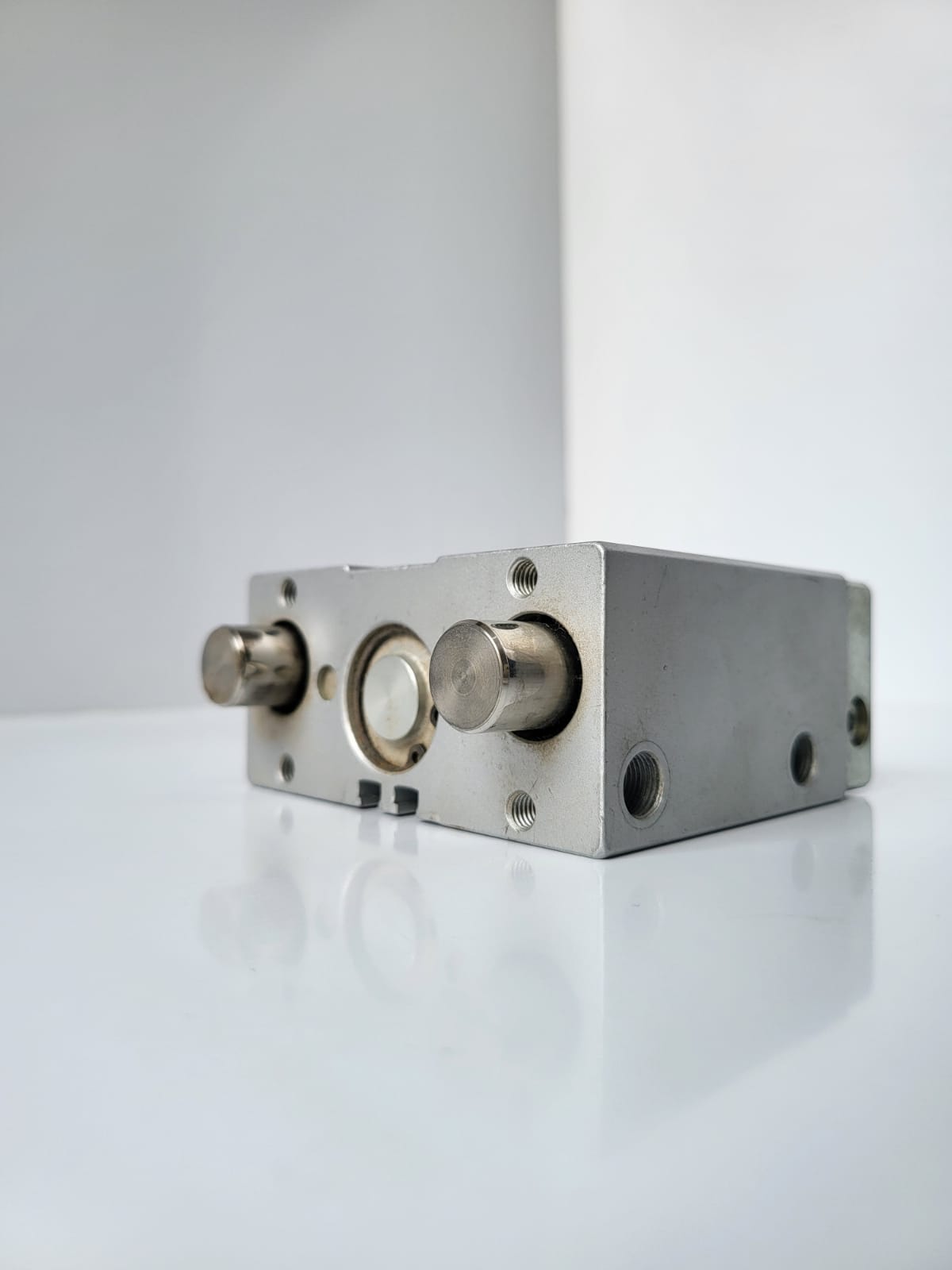 بستم فيستو DFM -25-30-P-A-GF FESTO