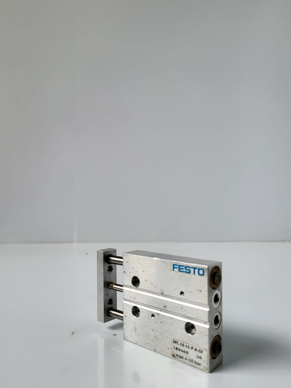 بست فيستو DFC-10-15-P-A-GF FESTO