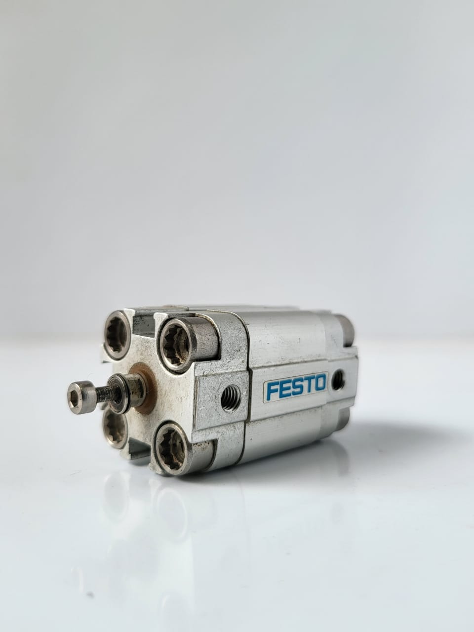 بستم فيستو ADVU-12-10-P-A FESTO