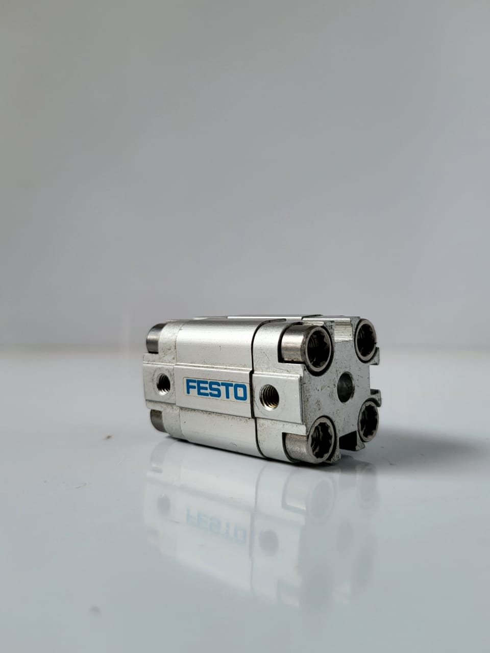 بستم فيستو ADVU-12-10-P-A FESTO