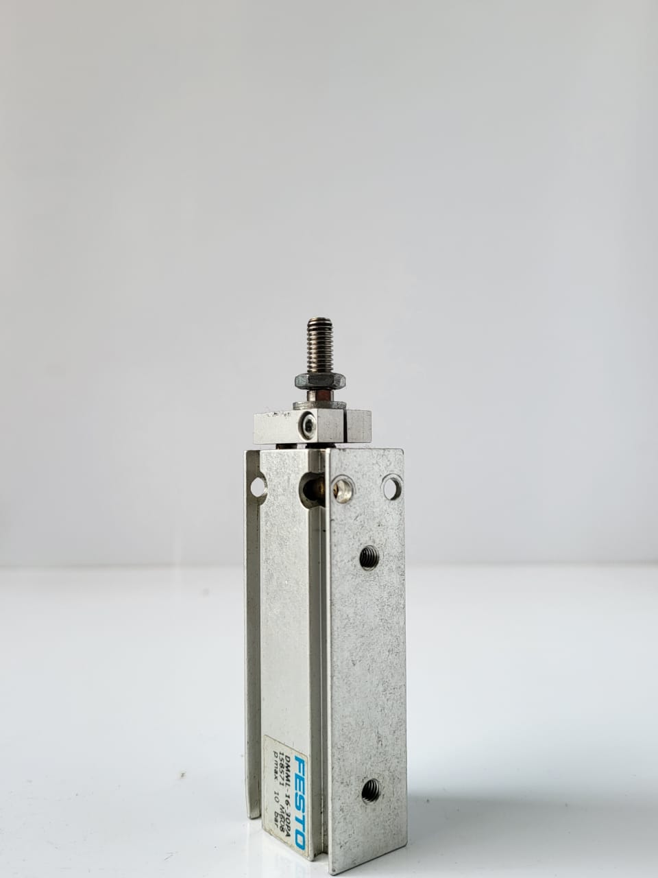 بستم فيستو DMML-16-30PA FESTO