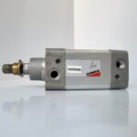 بستم CAMOZZI شوط 25 وقطر 50