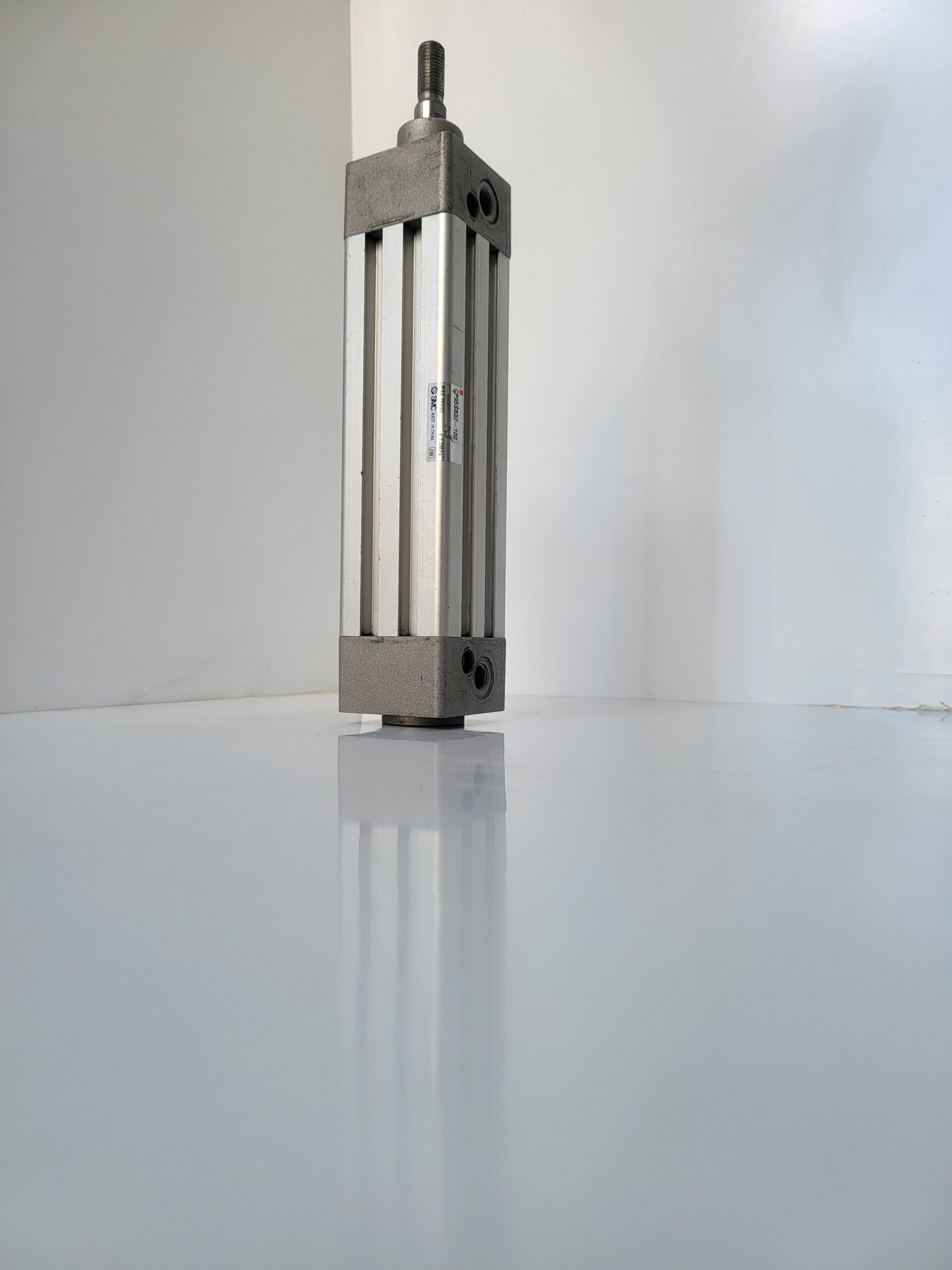 بستم هوائي SMC موديل CD85N32-100-B