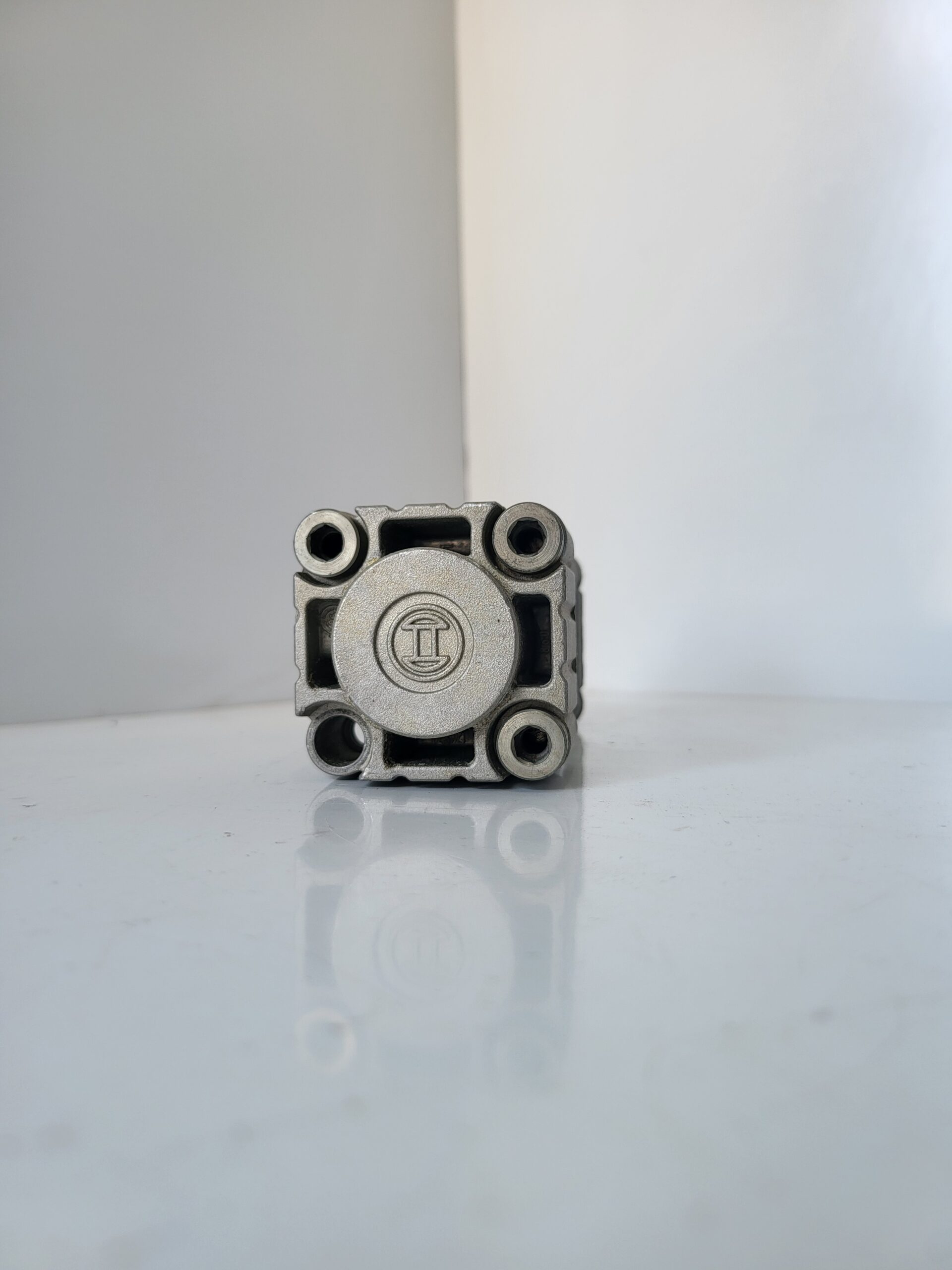 بستم بوش بقطر 40 مم وشوط 34 مم BOSCH