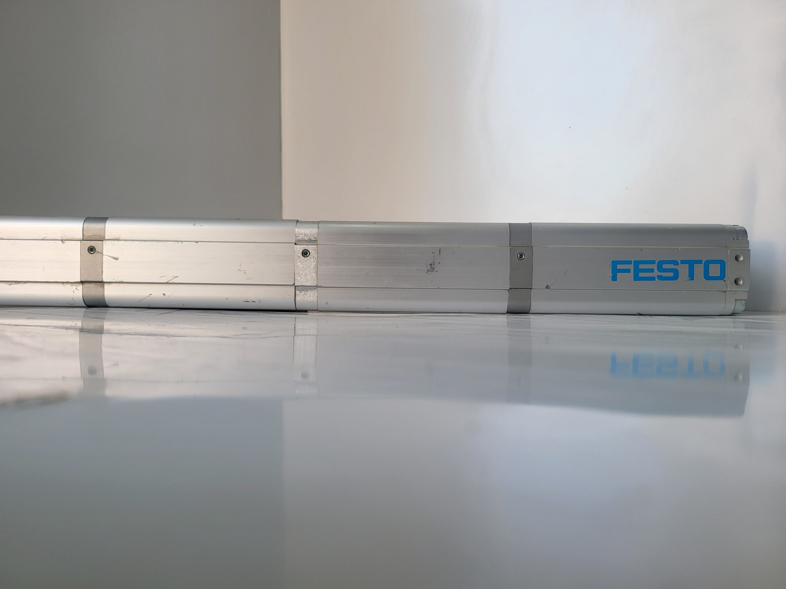 بستم فيستو FESTO ADVUT-40X4-100-PA