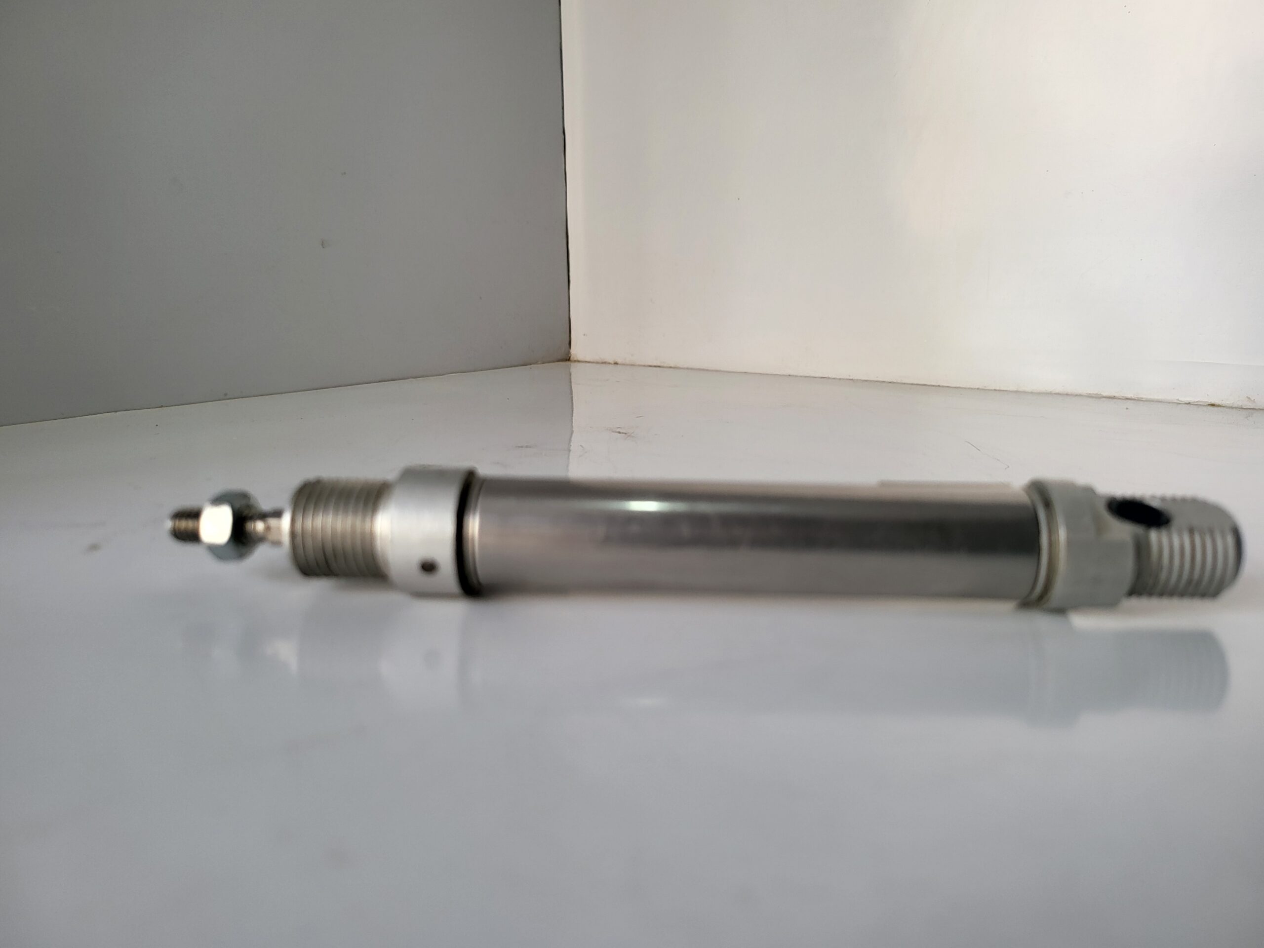 بستم فستو FESTO DSNU-16-50P-A