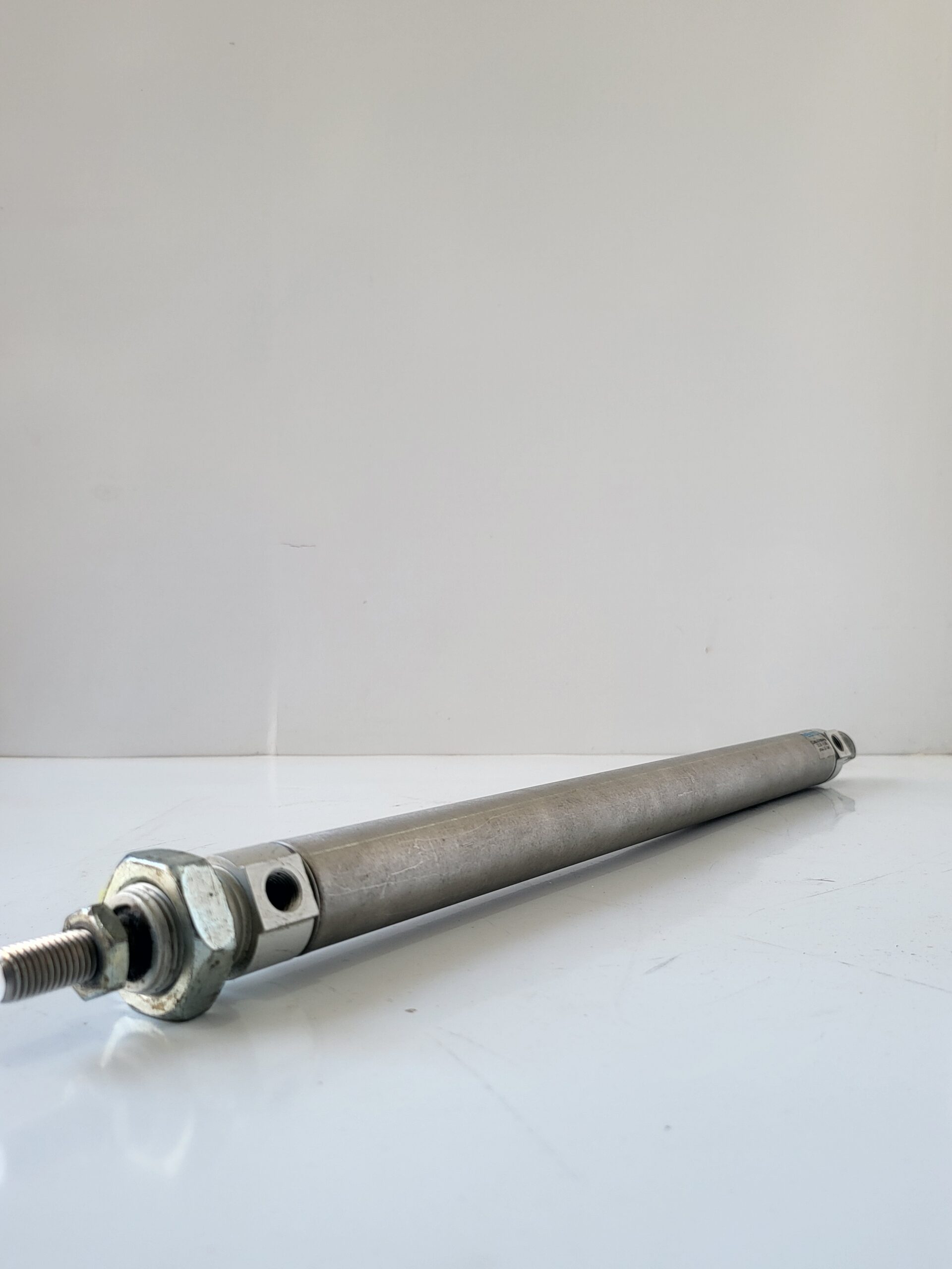 بستم فستو FESTO DSNU-25-300-P-A