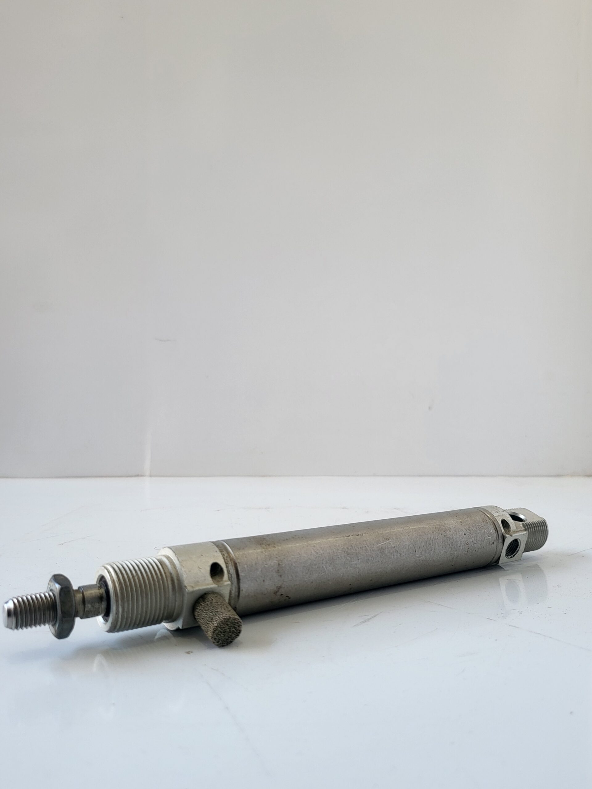 بستم فستو FESTO DSNU-16-80P-A