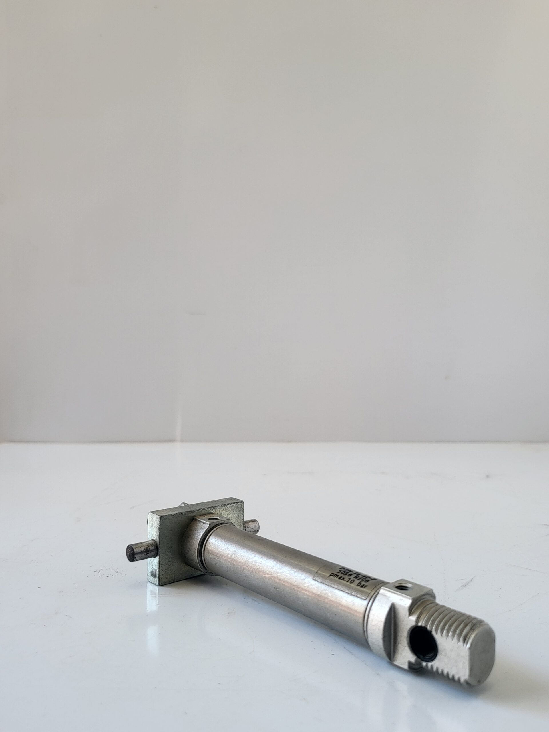 بستم فستو FESTO DSN-16-40-P