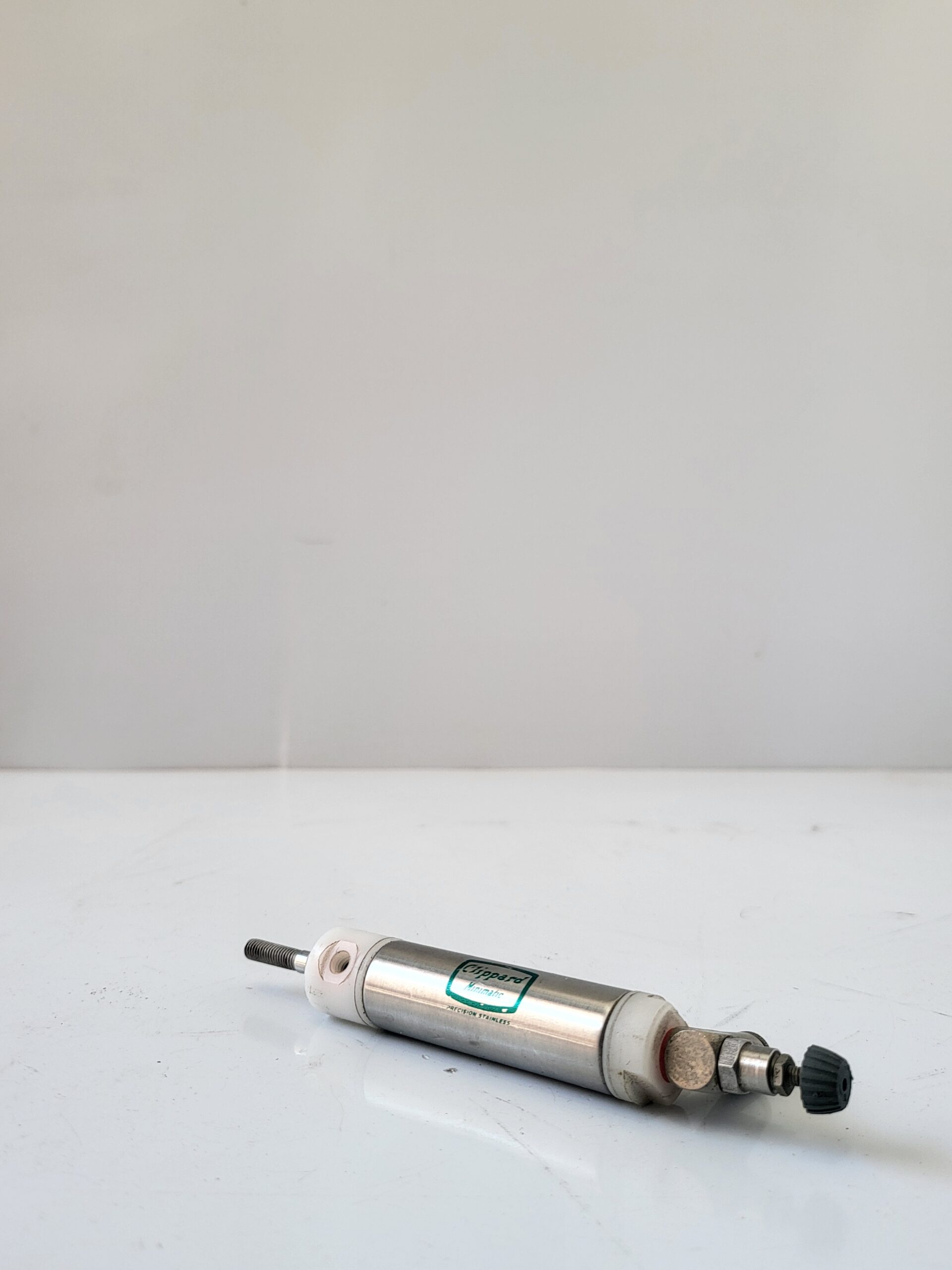 بستم فستو FESTO DSNU 10-25