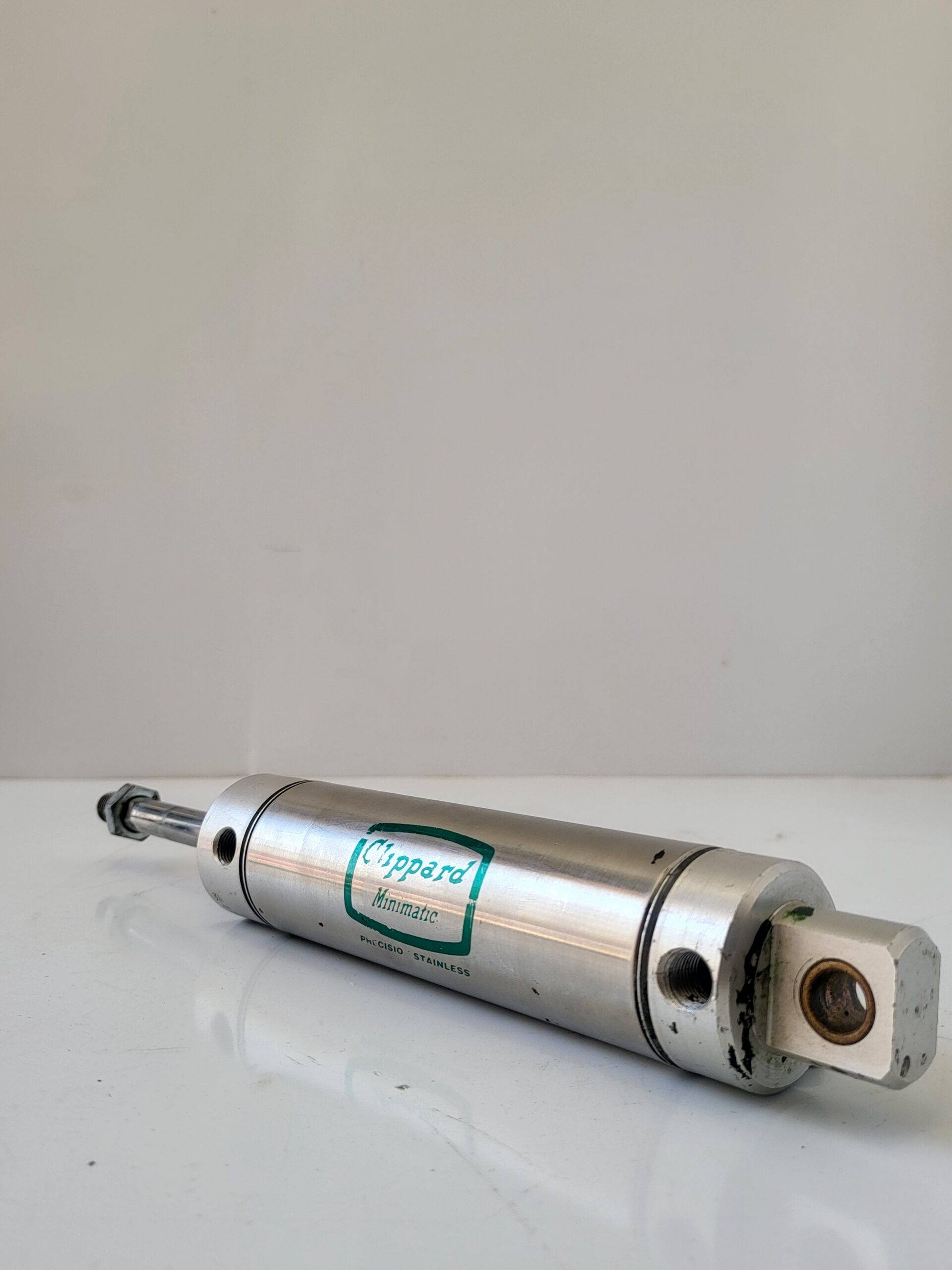 بستم فستو FESTO DSNU-32-50