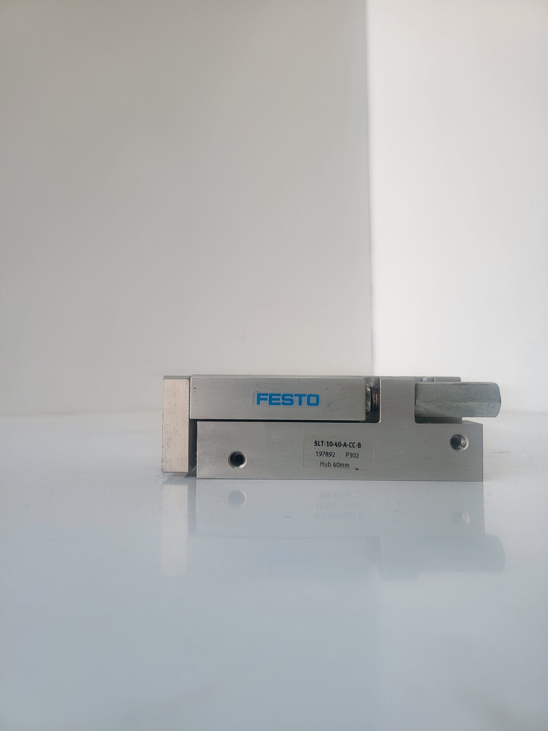 بستم فستو FESTO SLT-10-40-A-CC-B