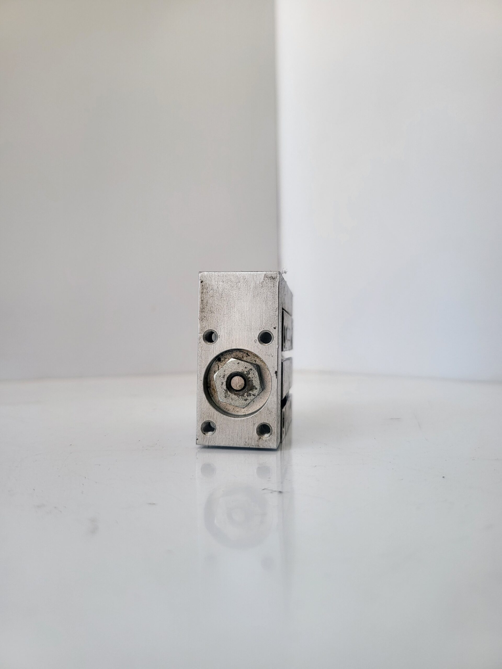 بستم فيستو FESTO SLS-16-10-P-A