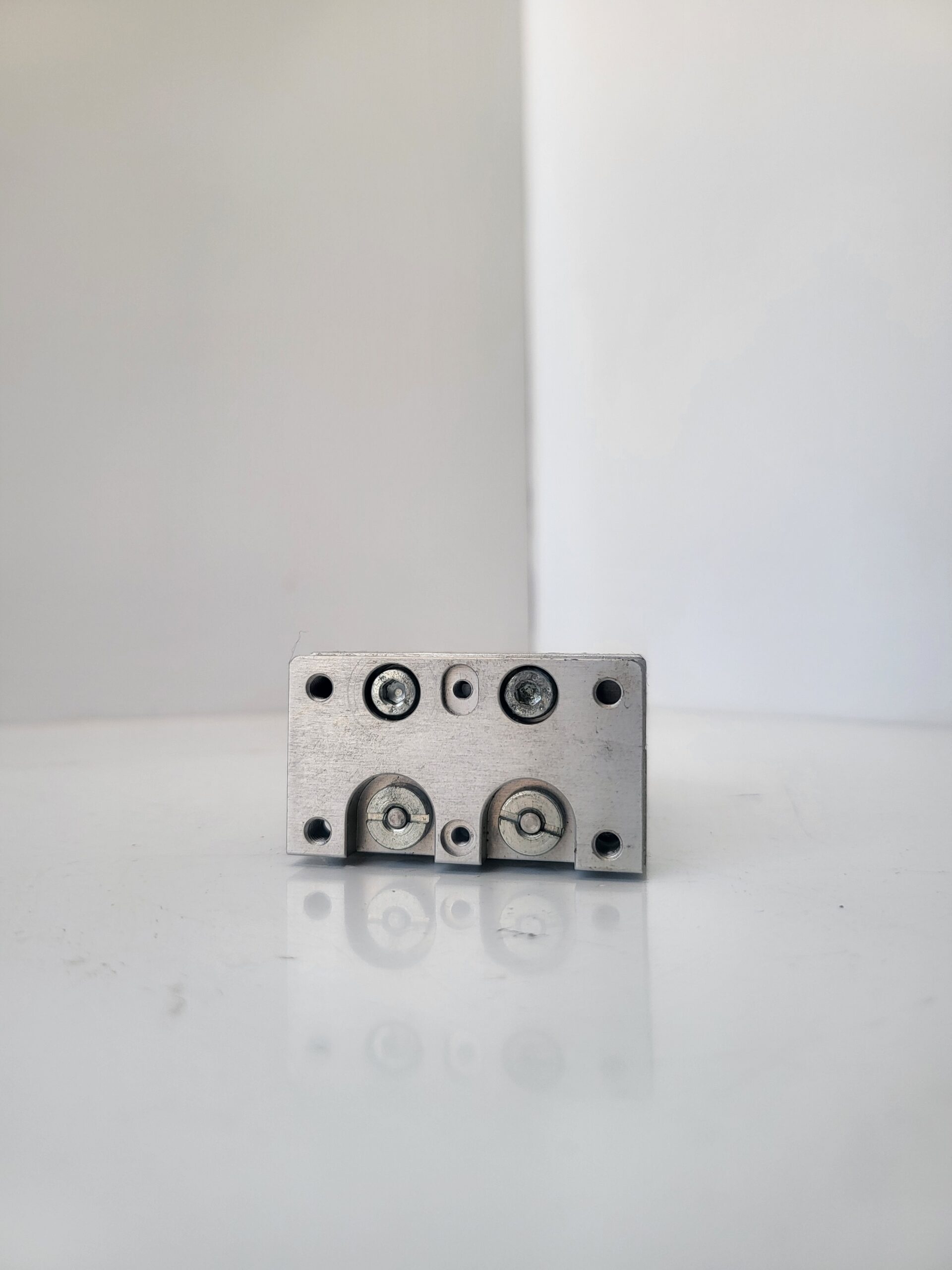 بستم فيستو FESTO SLT-10-10-P-A