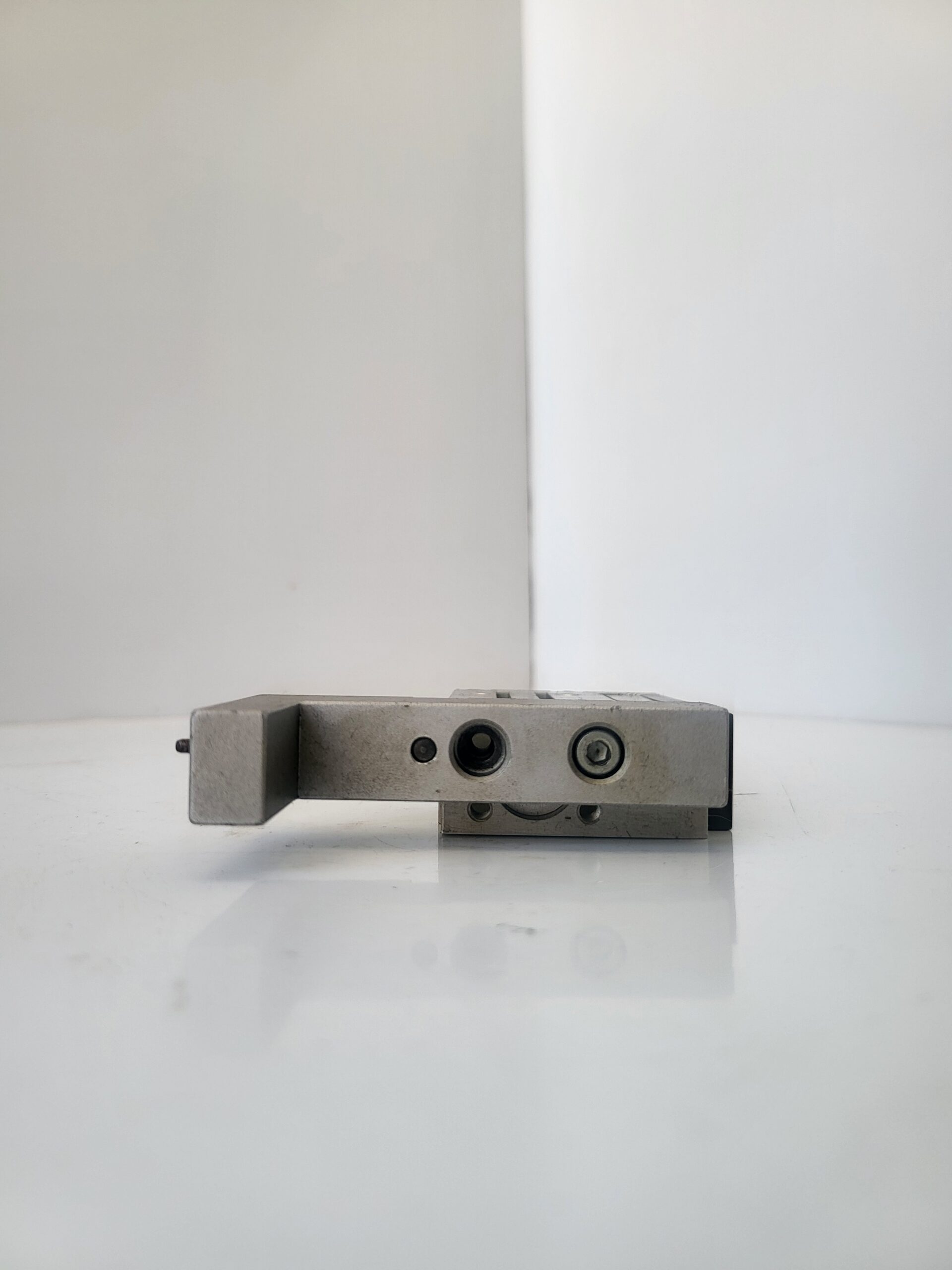 بستم فيستو FESTO SLS-10-25-P-A