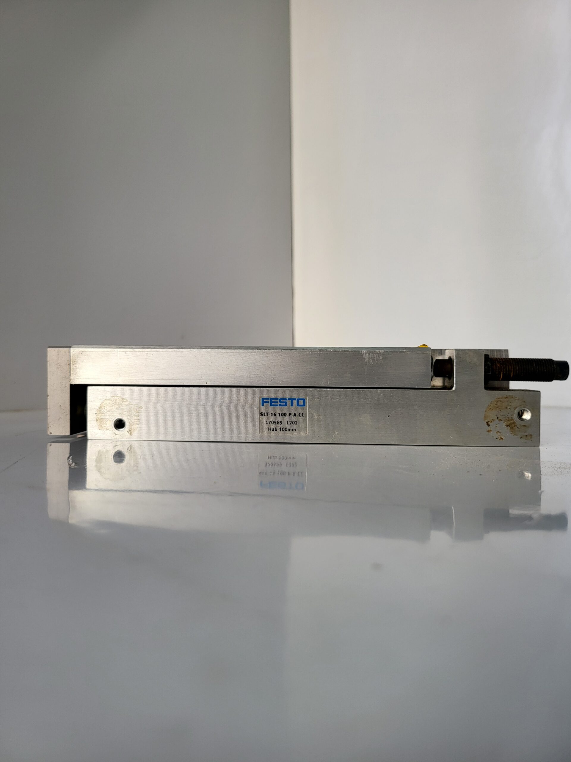 بستم فيستو SLT-16-100-P-A-CC FESTO