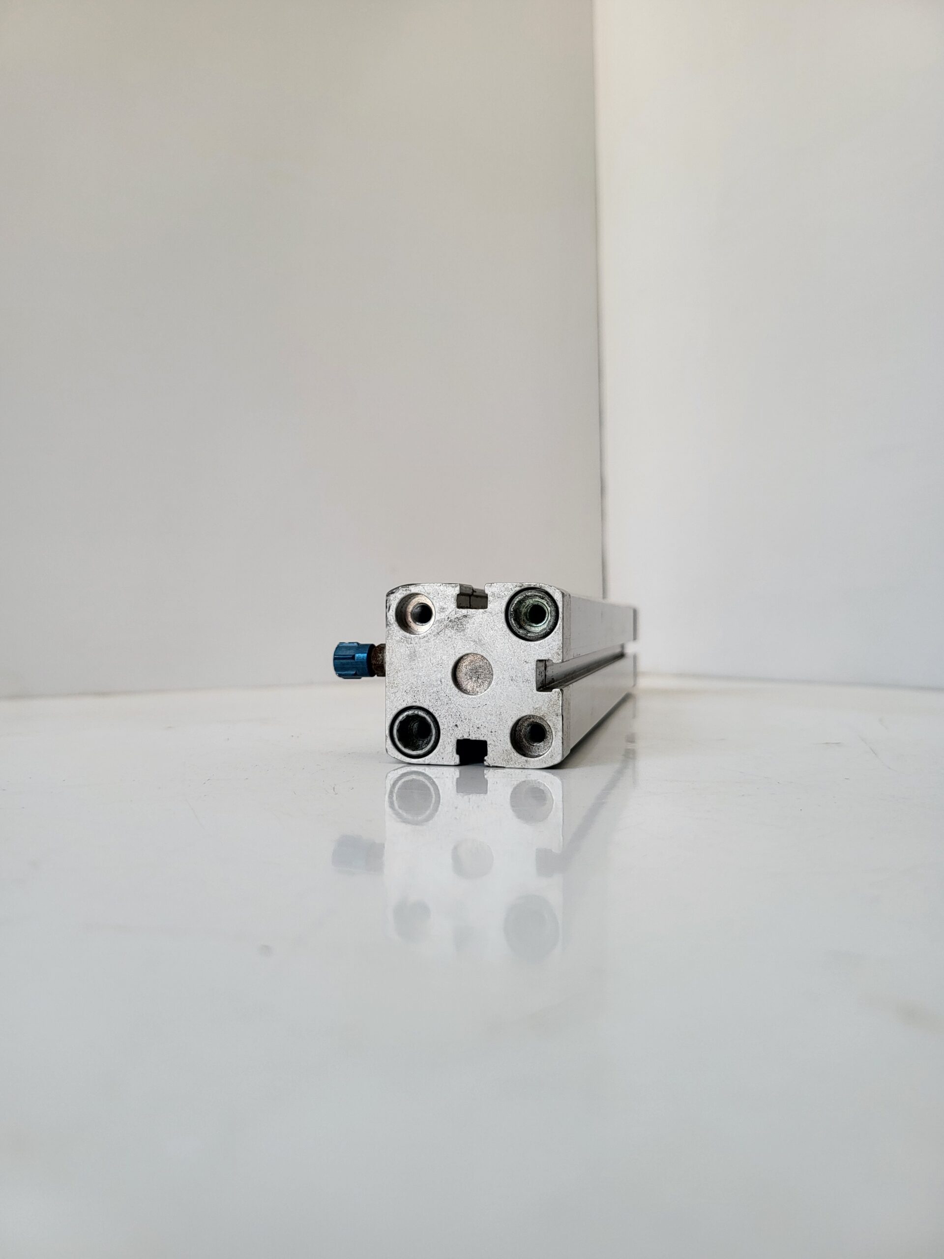 بستم فيستو FESTO ADN-25-200-A-P-A-Q