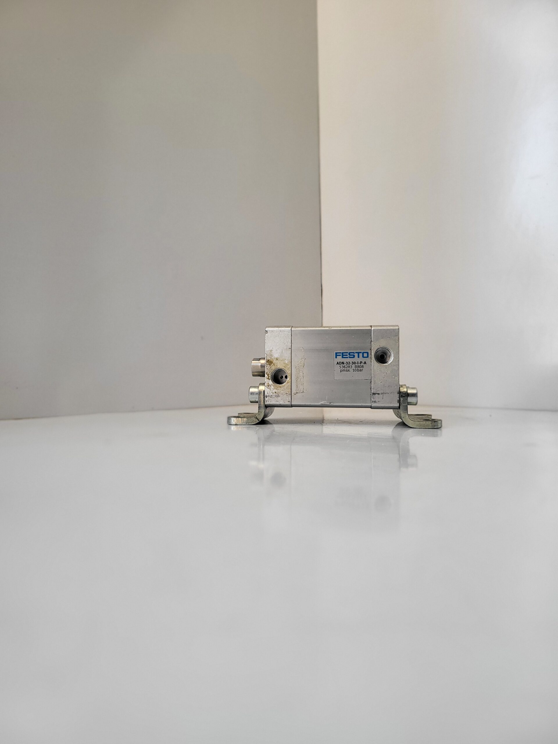 بستم فيستو FESTO ADN-32-30-I-P-A