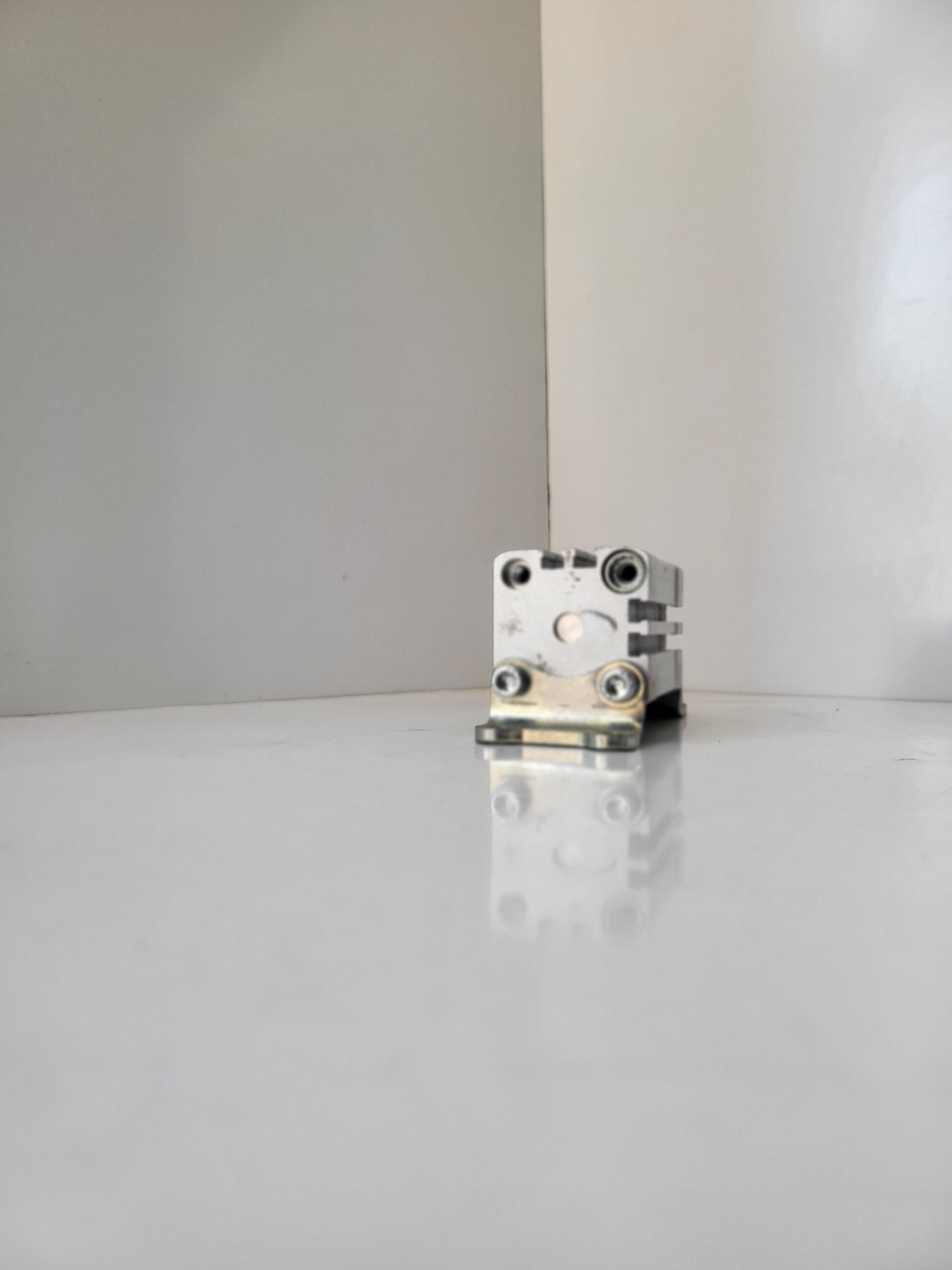 بستم فيستو FESTO ADN-32-30-I-P-A