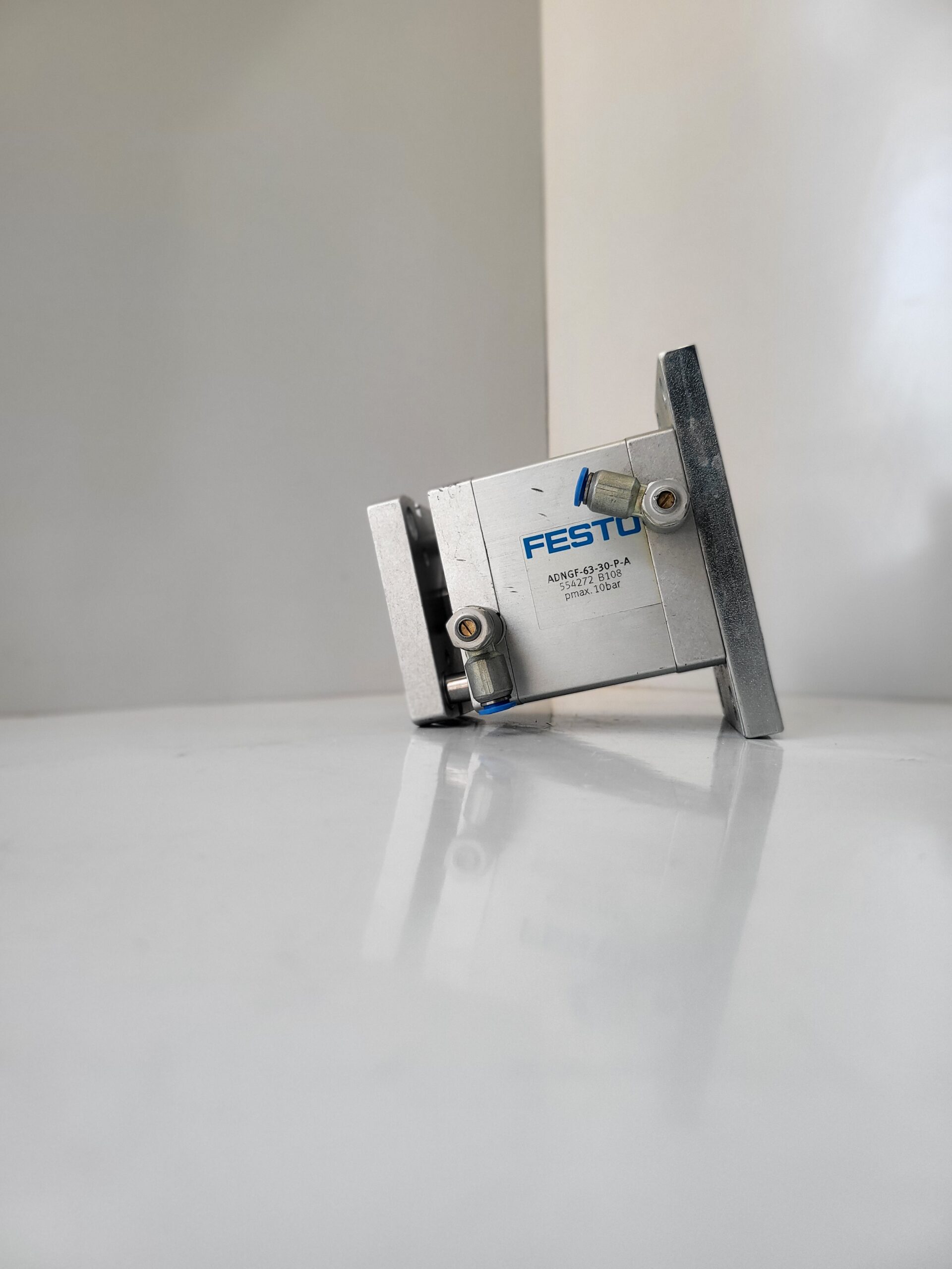 بستم فيستو FESTO ADNGF-63-30-P-A