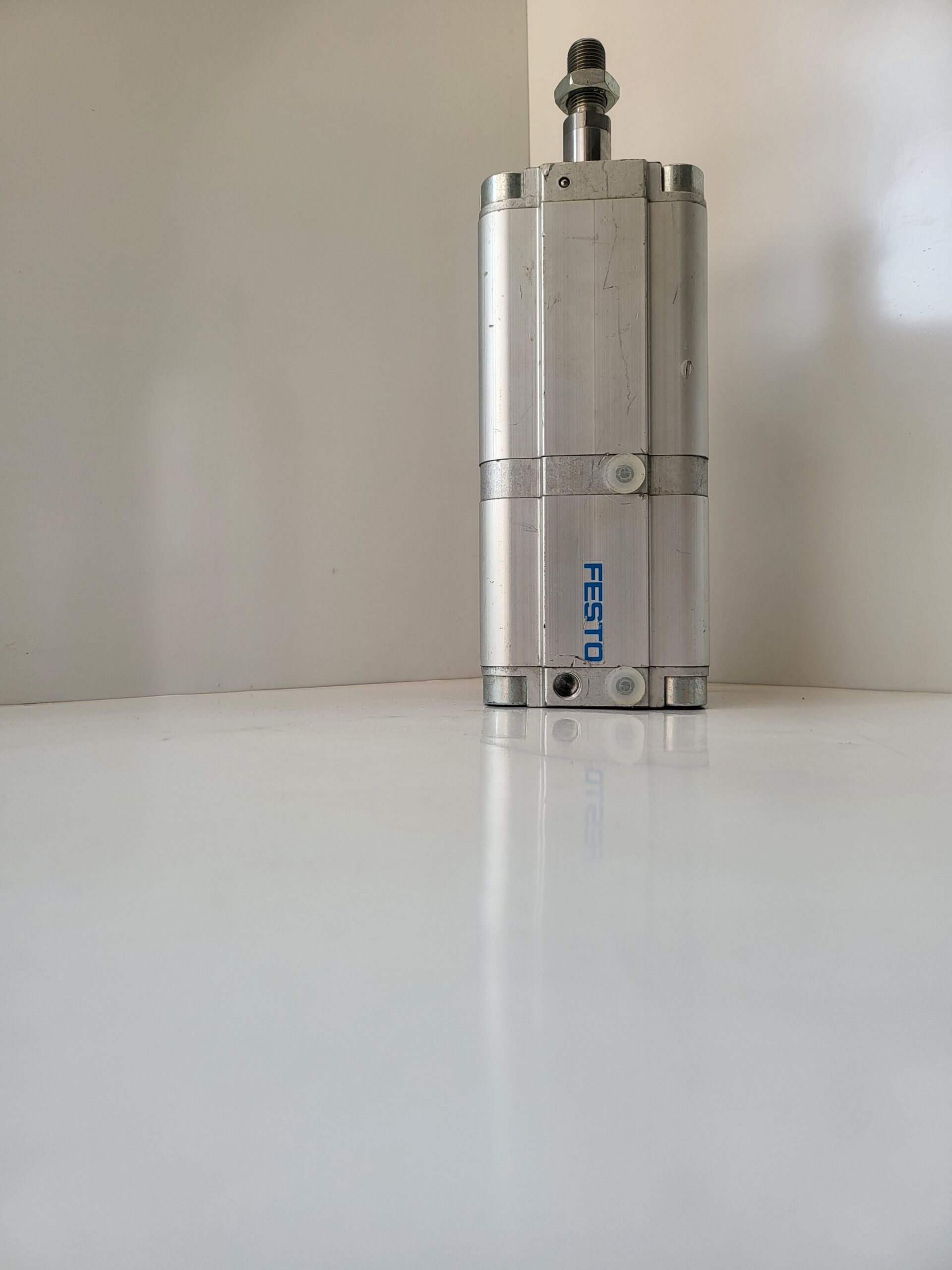 بستم فيستو FESTO ADVUP-63-A-P-A-35Z1-65-Z2